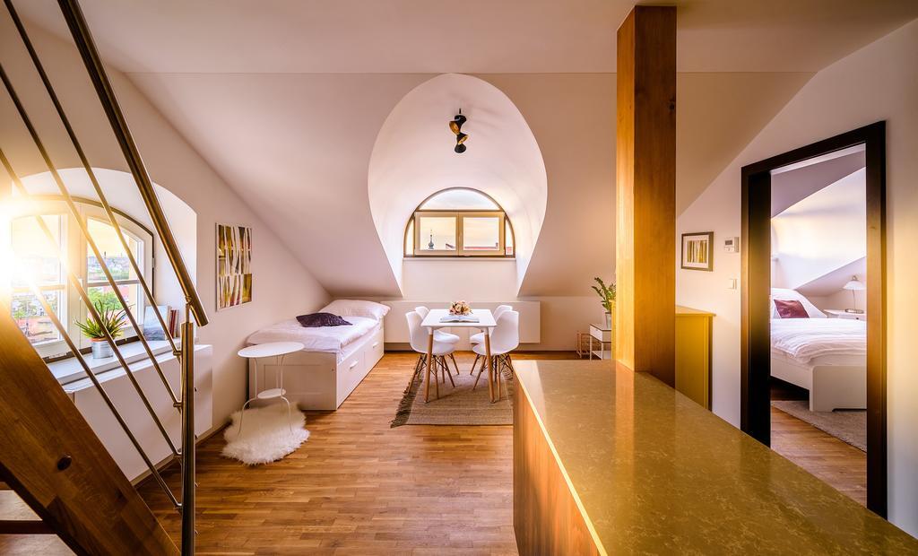 Rooftop Triplex Apartment In Centre Hradec Králové 外观 照片