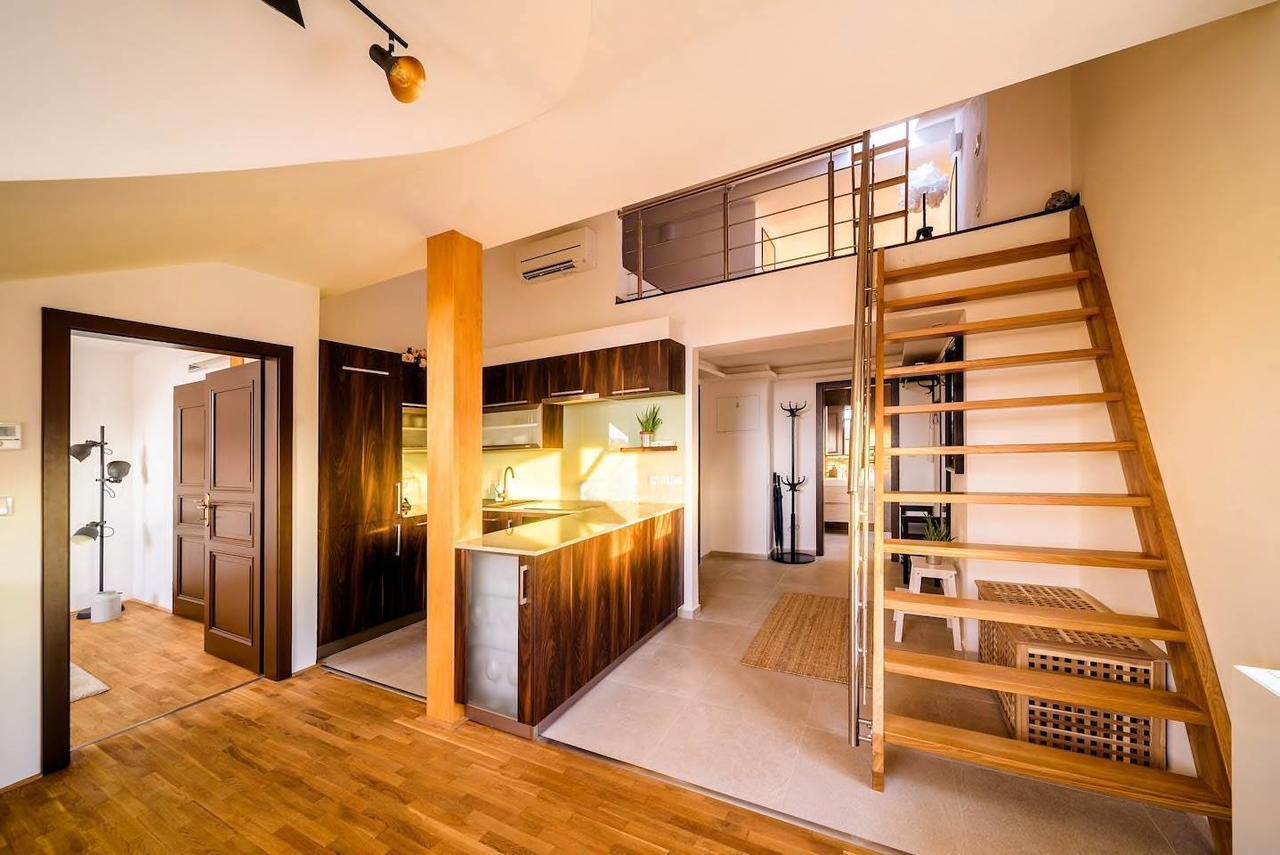 Rooftop Triplex Apartment In Centre Hradec Králové 外观 照片